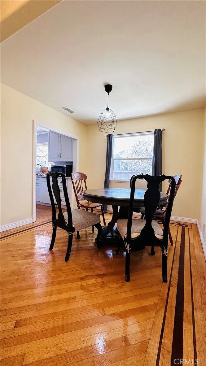 1754 256th Lomita, CA 90717