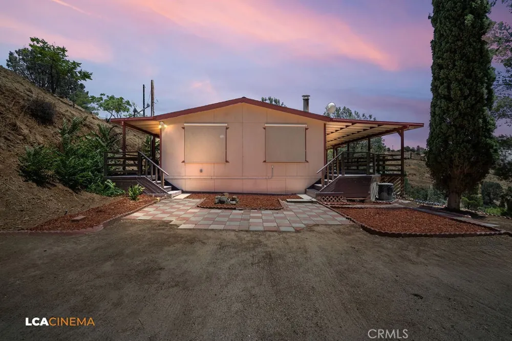 58 Loma Wofford Heights, CA 93285