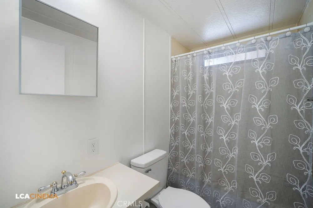 58 Loma Wofford Heights, CA 93285