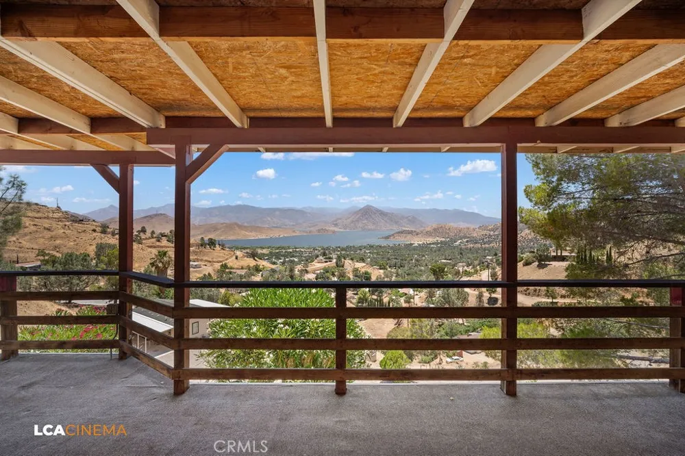58 Loma Wofford Heights, CA 93285