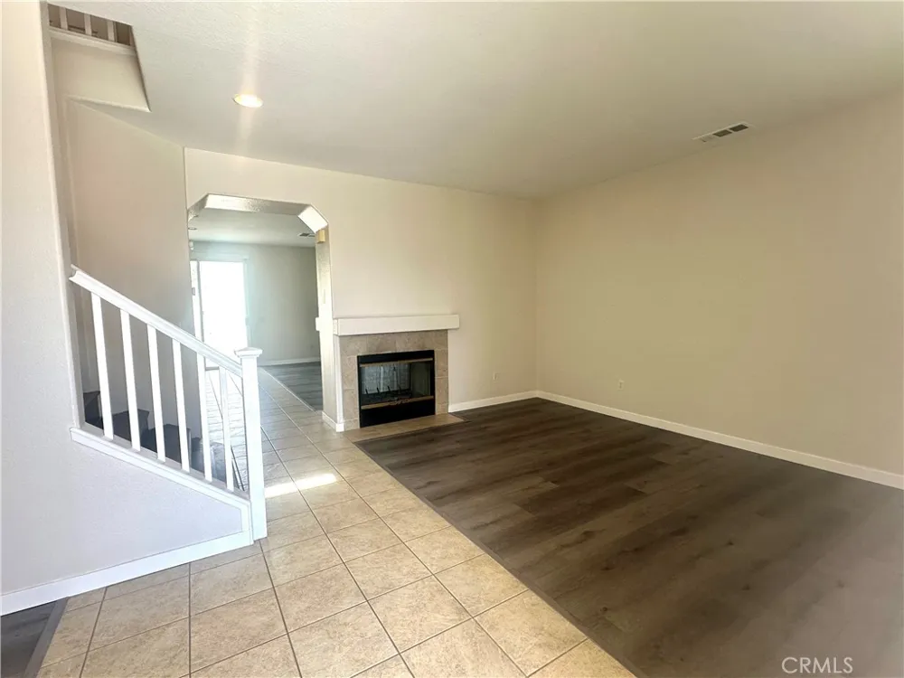 14990 Leaf Lane Victorville, CA 92394