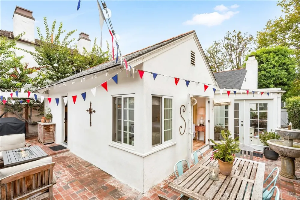2632 Vista Drive Newport Beach, CA 92663
