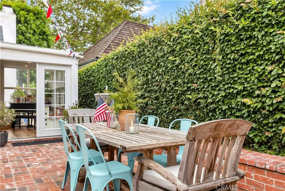 2632 Vista Drive Newport Beach, CA 92663