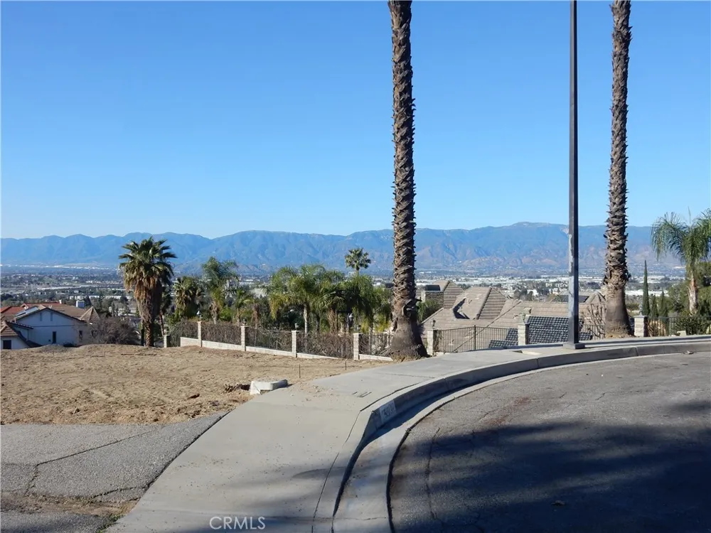 Walter Court Colton, CA 92324