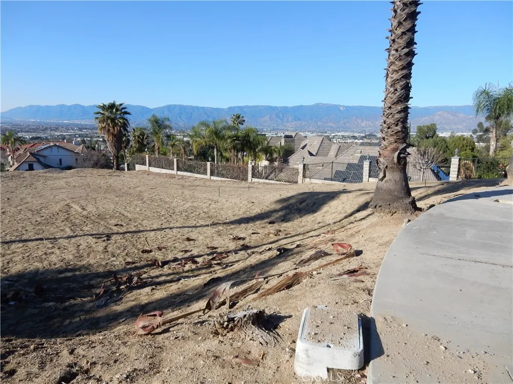 Walter Court Colton, CA 92324