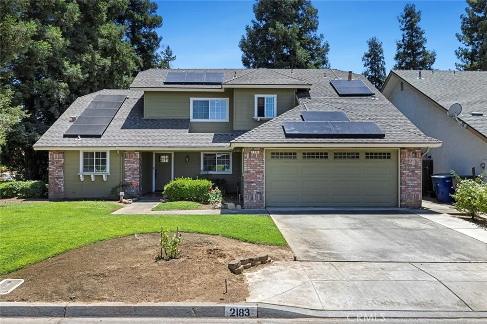 2183 E Fallbrook Avenue Fresno, CA 93720