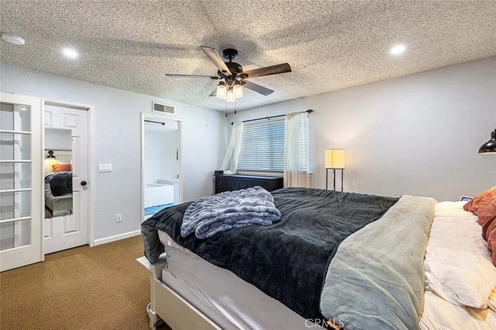 2183 E Fallbrook Avenue Fresno, CA 93720