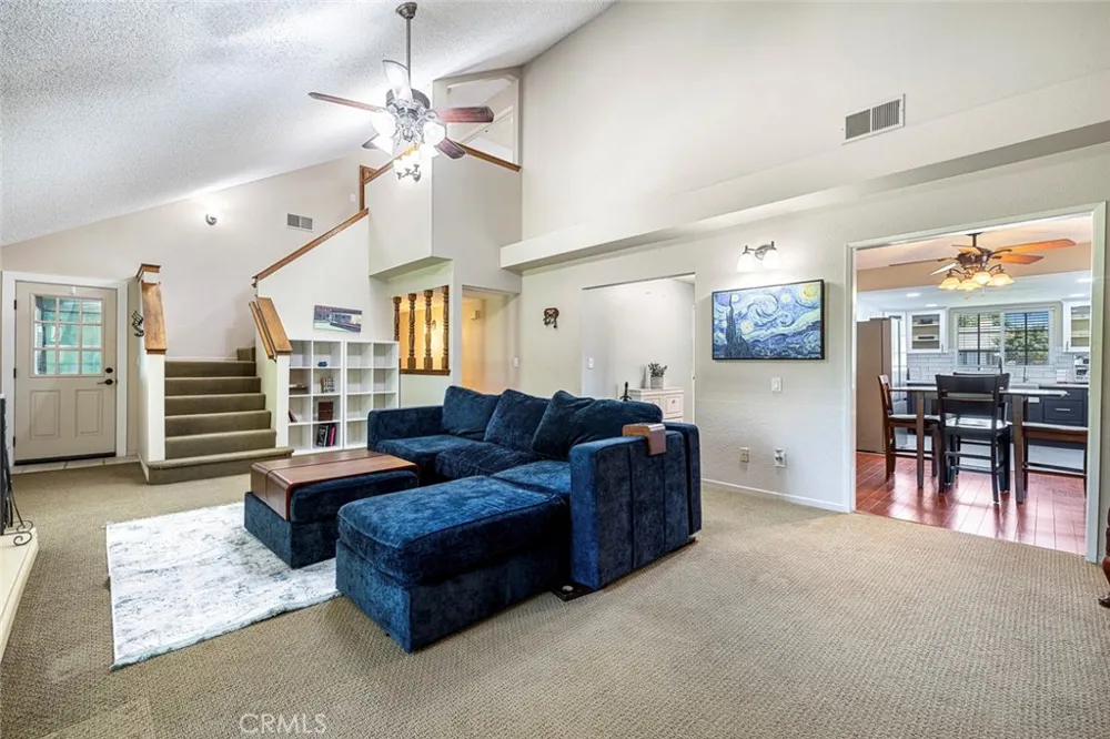 2183 E Fallbrook Avenue Fresno, CA 93720