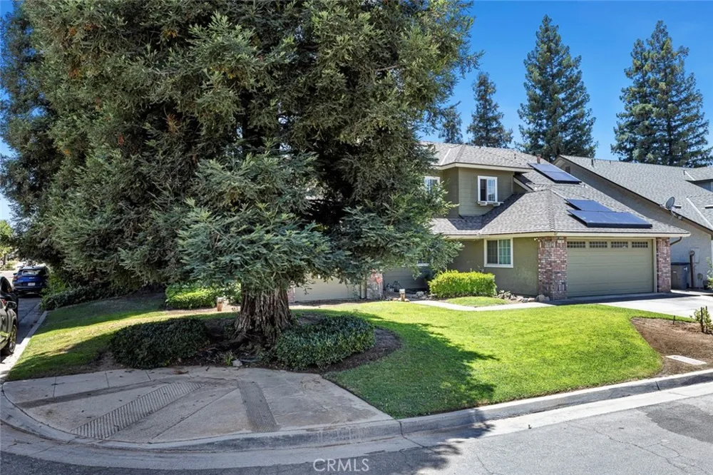 2183 E Fallbrook Avenue Fresno, CA 93720
