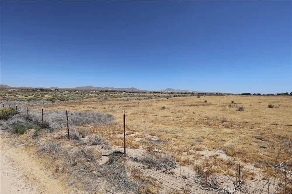 Bryman Road Oro Grande, CA 92368