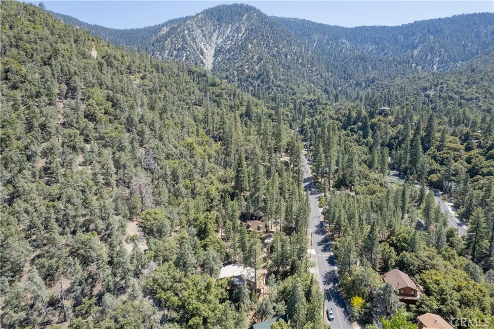 1528 Bernina Pine Mountain Club, CA 93222