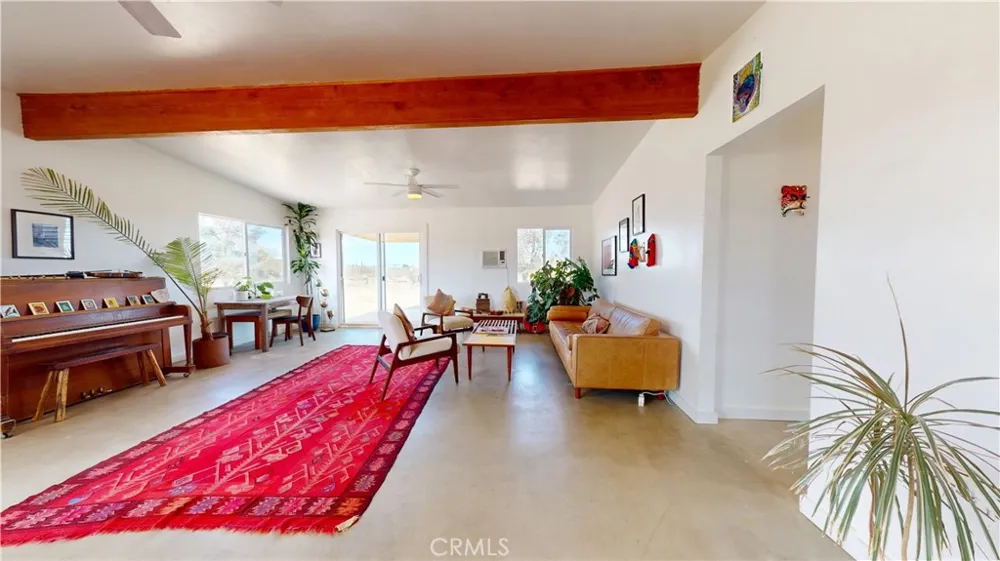 1271 Dakota Landers, CA 92285