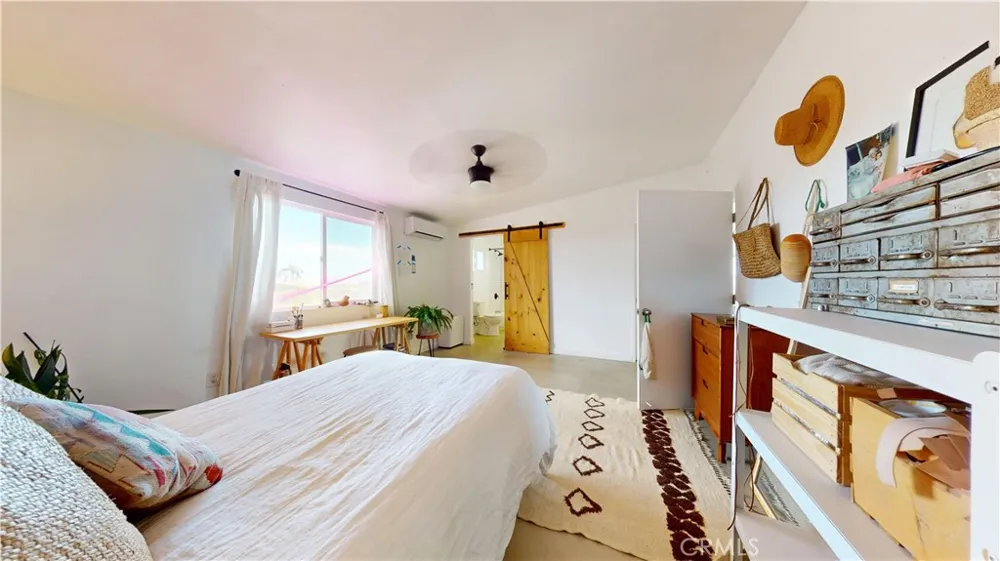 1271 Dakota Landers, CA 92285