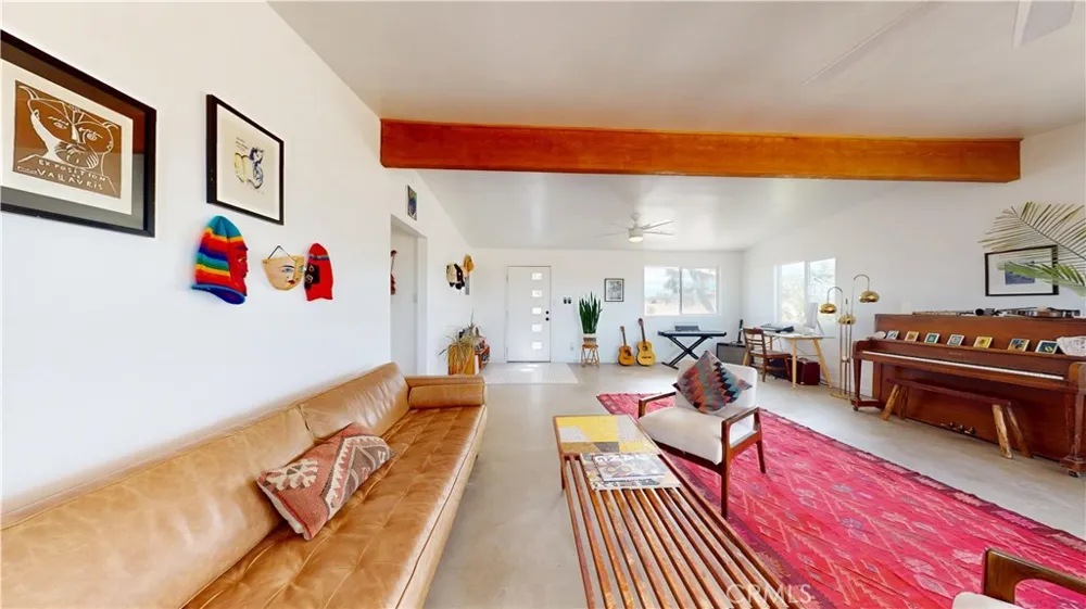 1271 Dakota Landers, CA 92285