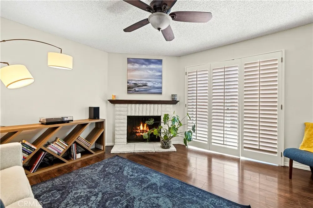 15614 Crestview Lane #63 Granada Hills, CA 91344