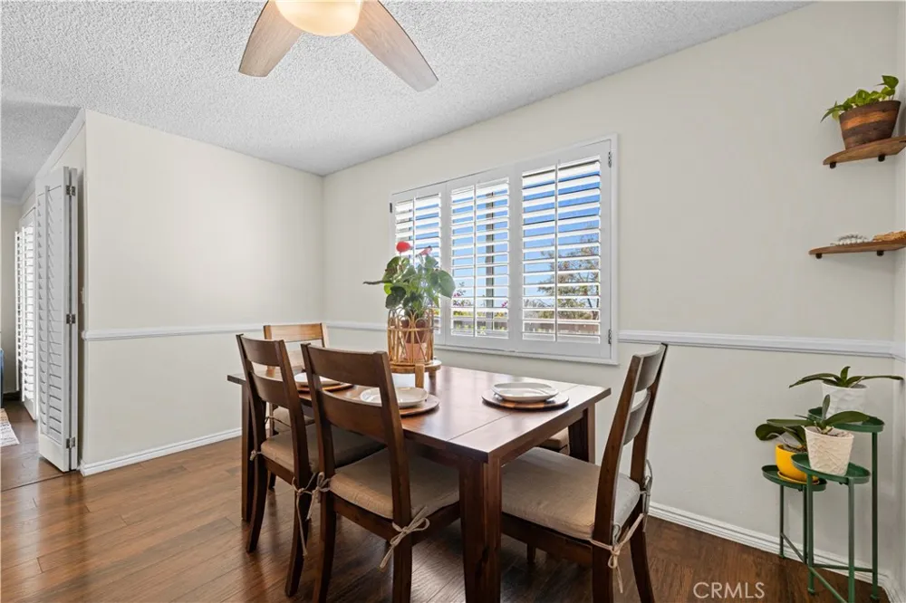 15614 Crestview Lane #63 Granada Hills, CA 91344
