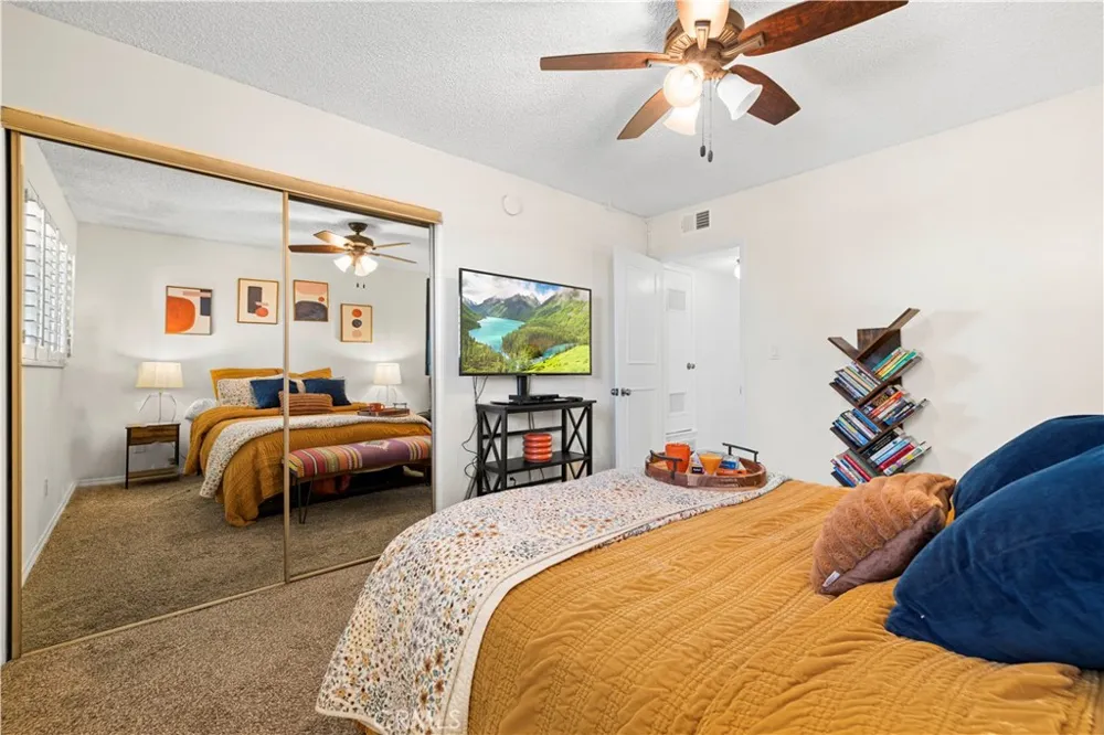 15614 Crestview Lane #63 Granada Hills, CA 91344