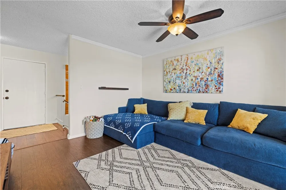 15614 Crestview Lane #63 Granada Hills, CA 91344
