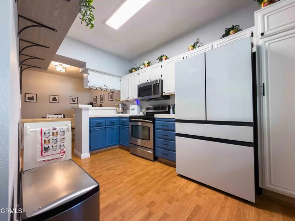 684 Sutton Crest Trail #TL107 Oak Park, CA 91377