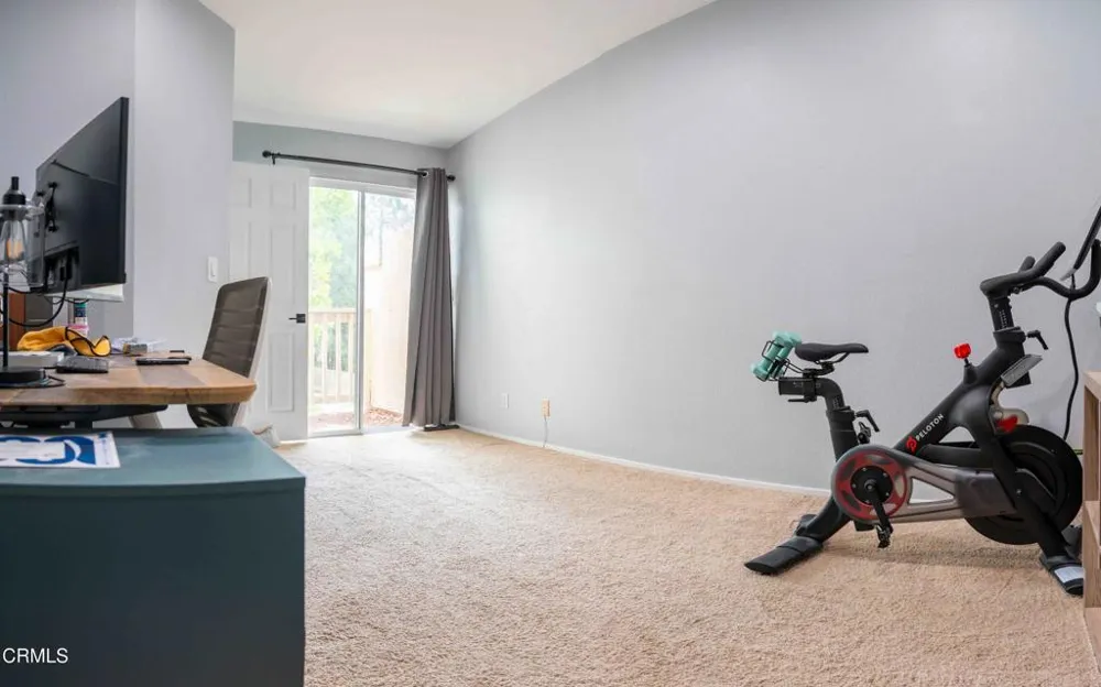 684 Sutton Crest Trail #TL107 Oak Park, CA 91377