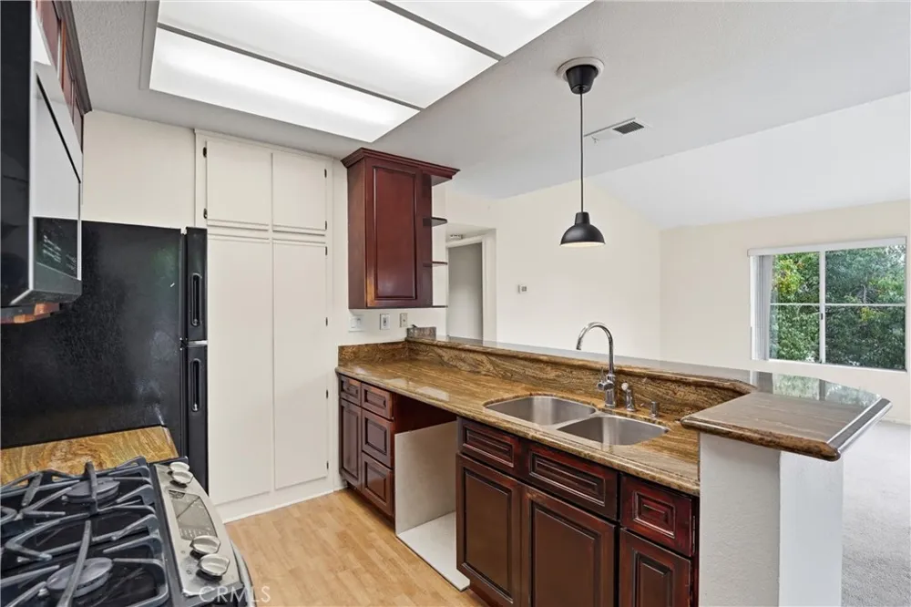 25274 Via Lido Laguna Niguel, CA 92677