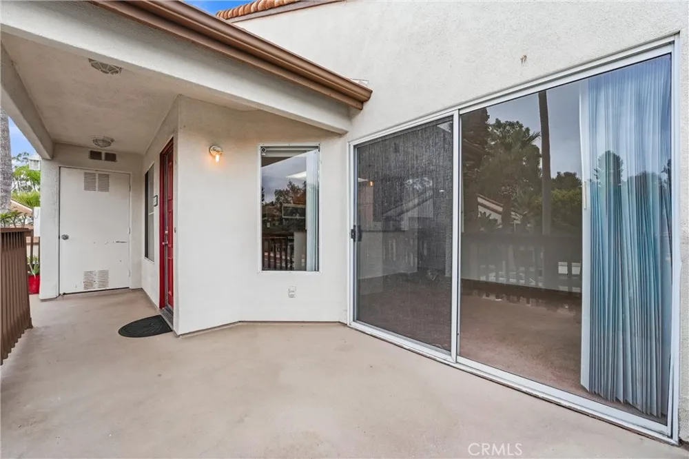 25274 Via Lido Laguna Niguel, CA 92677