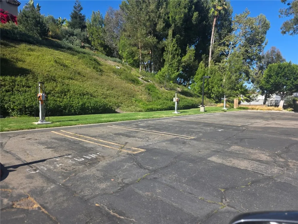 25274 Via Lido Laguna Niguel, CA 92677