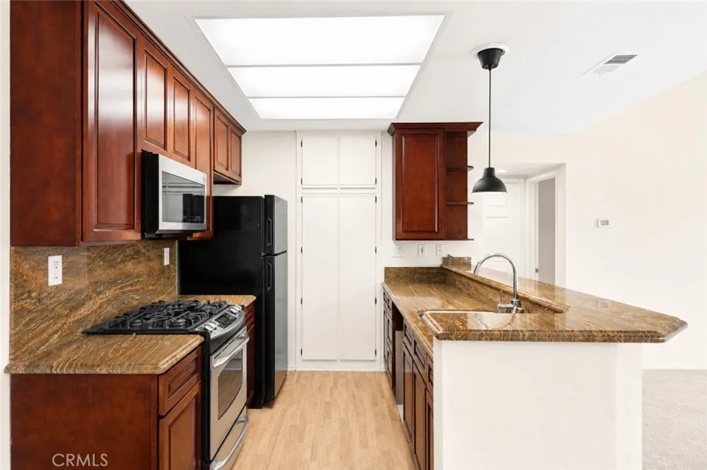 25274 Via Lido Laguna Niguel, CA 92677