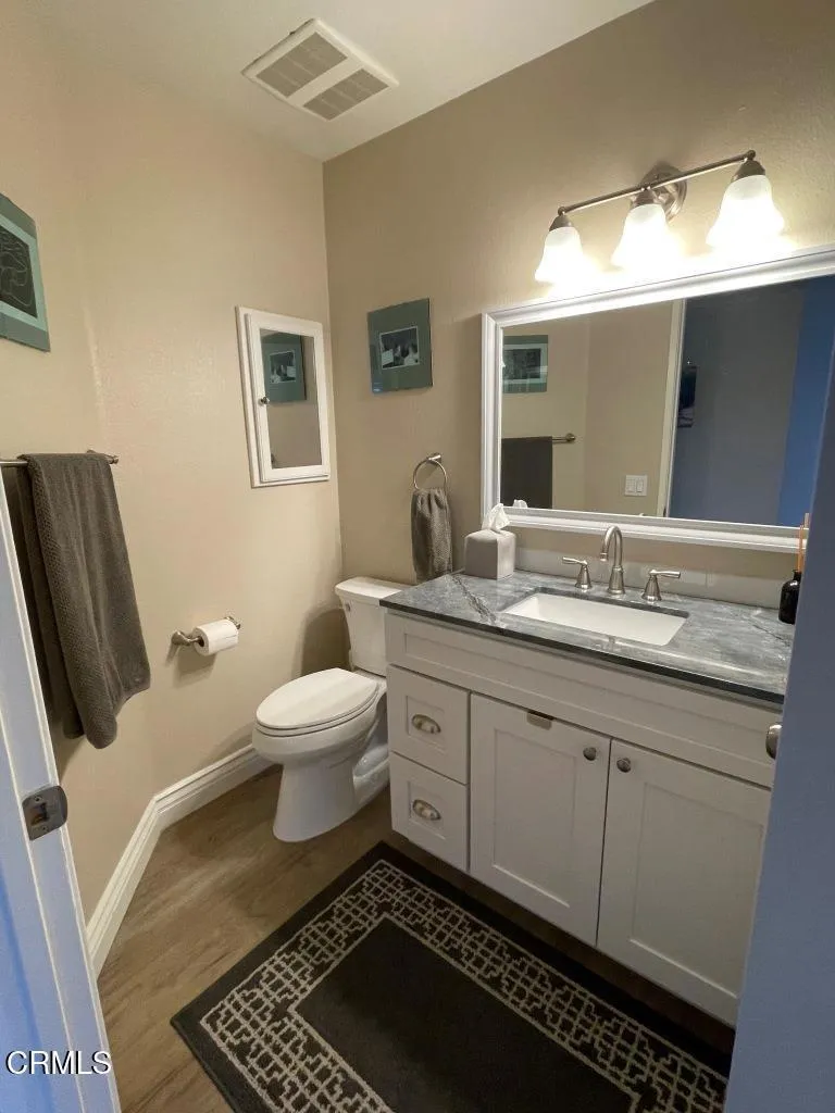 1044 Gilbert Lane Ventura, CA 93003