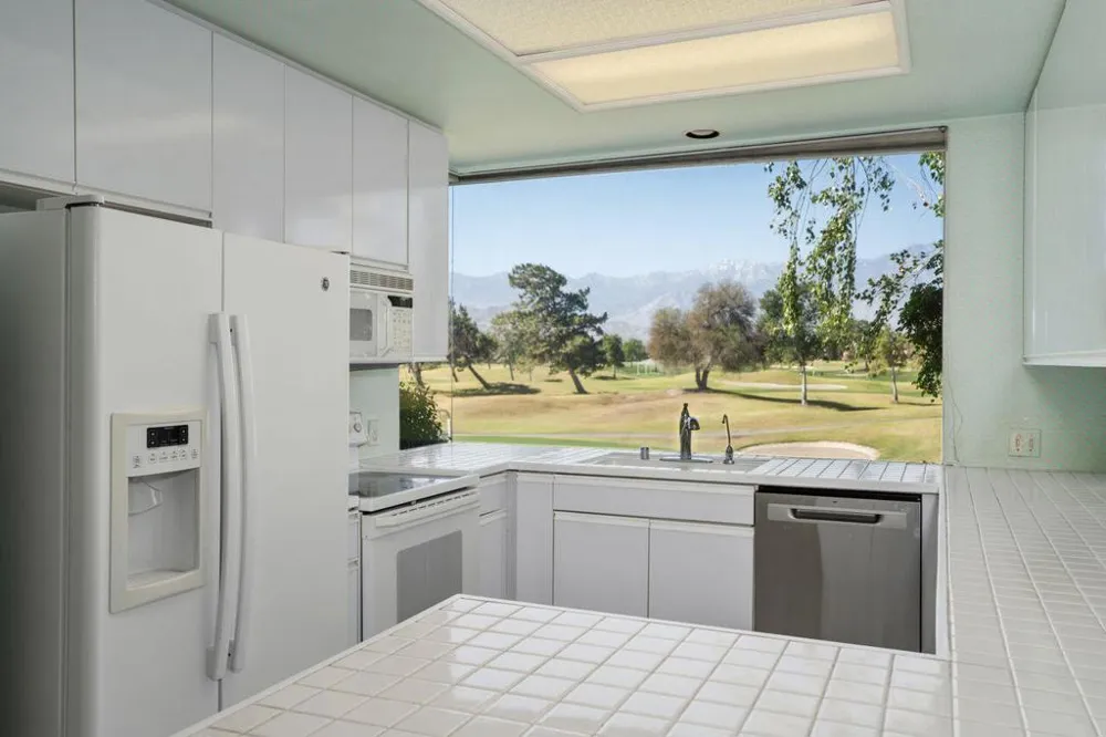 36 Colonial Drive Rancho Mirage, CA 92270