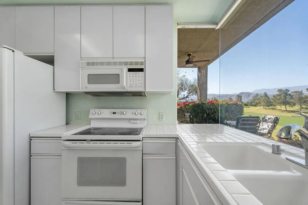 36 Colonial Drive Rancho Mirage, CA 92270