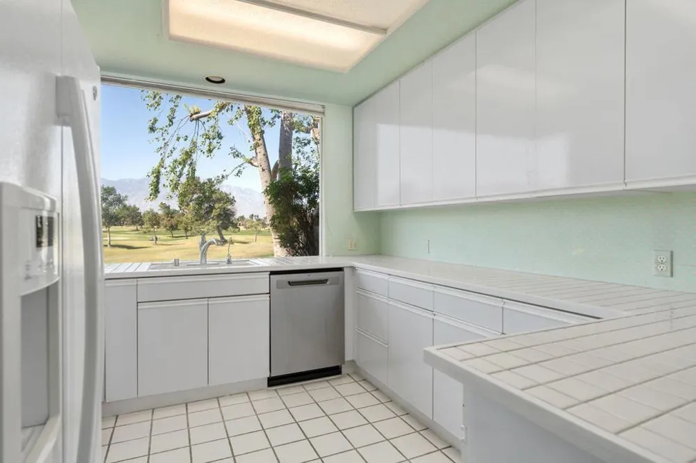 36 Colonial Drive Rancho Mirage, CA 92270