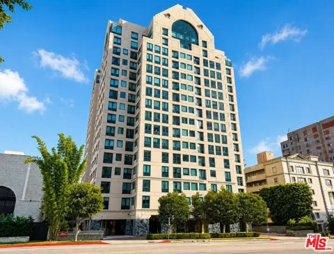 10520 Wilshire Boulevard #701