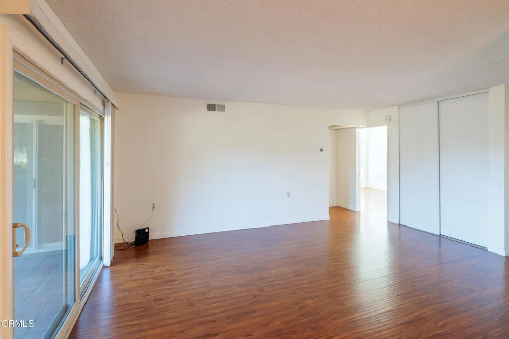 324 Chestnut Hill Court #14 Thousand Oaks, CA 91360