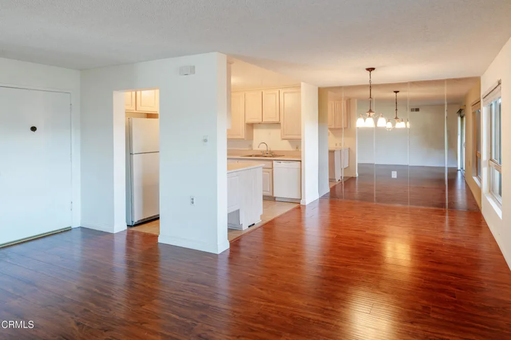 324 Chestnut Hill Court #14 Thousand Oaks, CA 91360