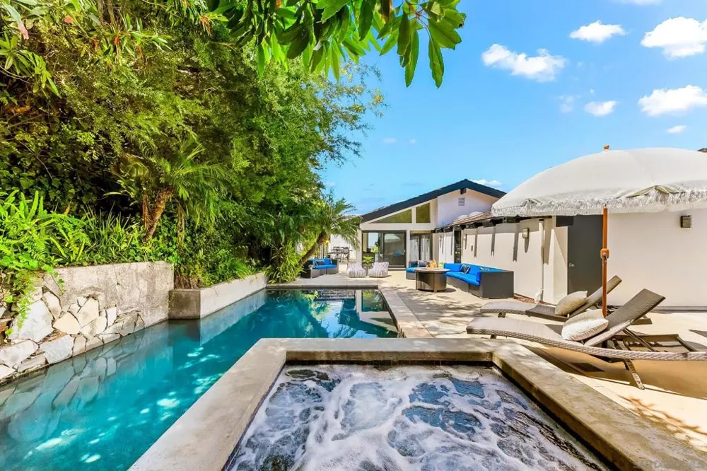 7256 Rue Michael La Jolla, CA 92037