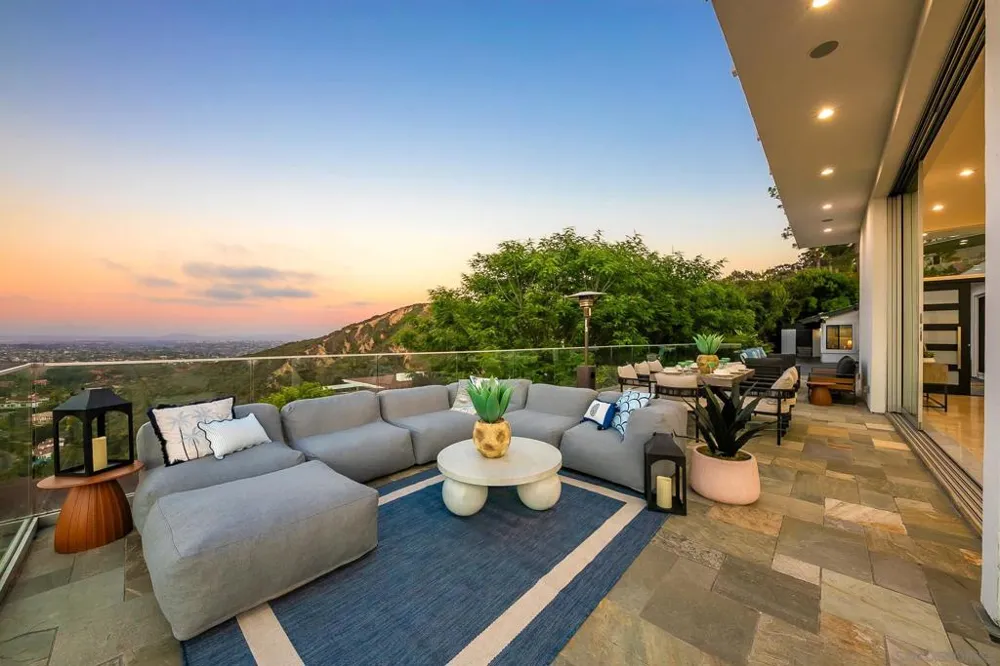 7256 Rue Michael La Jolla, CA 92037