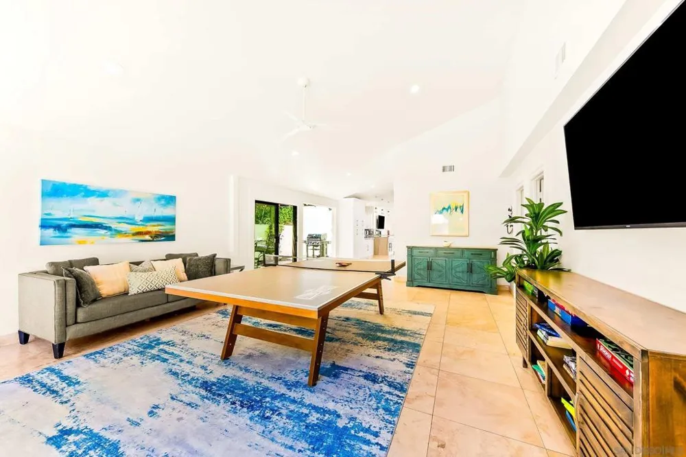 7256 Rue Michael La Jolla, CA 92037