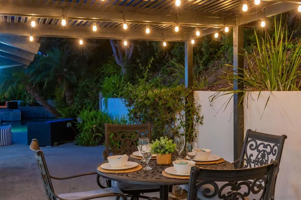 7256 Rue Michael La Jolla, CA 92037