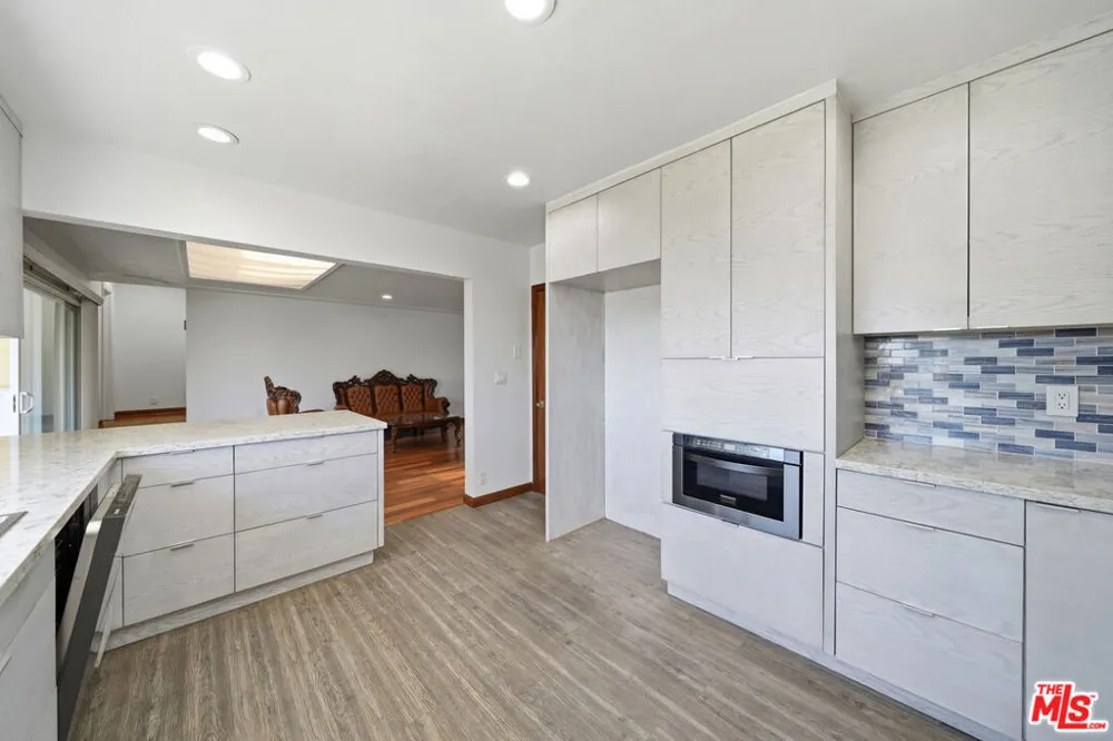 4065 Bluff Street Torrance, CA 90505