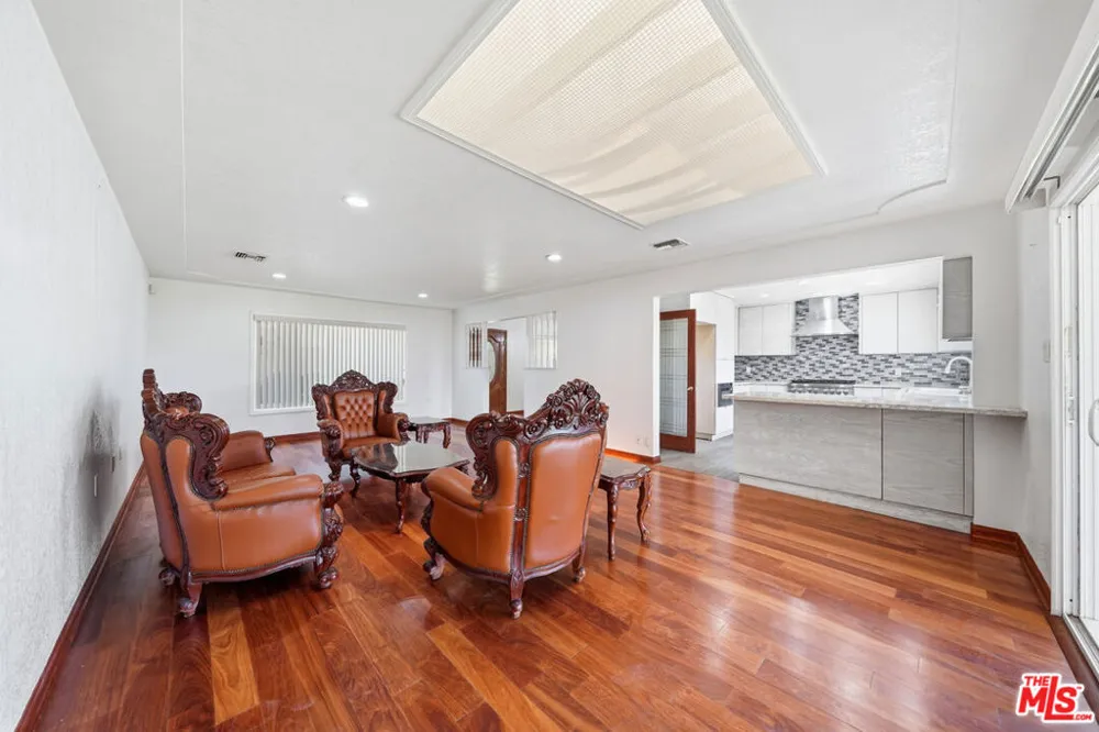 4065 Bluff Street Torrance, CA 90505