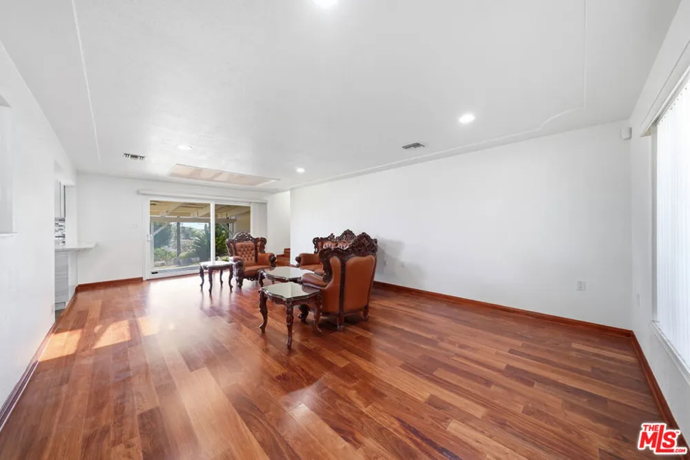 4065 Bluff Street Torrance, CA 90505
