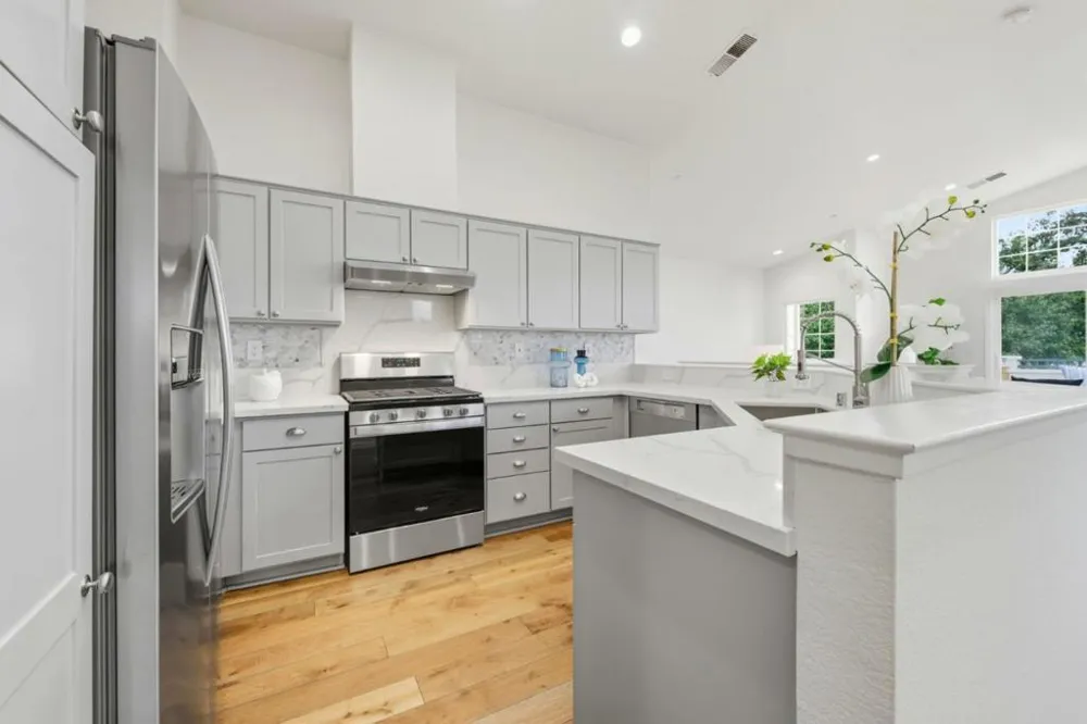 123 Positano Circle Redwood City, CA 94065