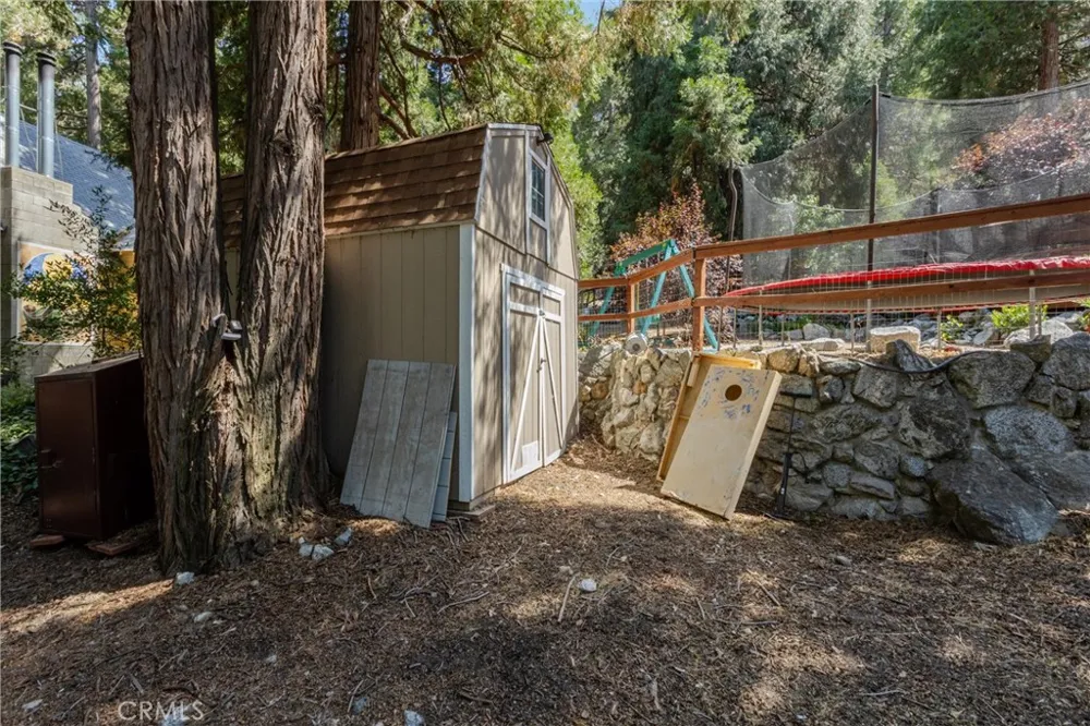 39382 Prospect Forest Falls, CA 92339