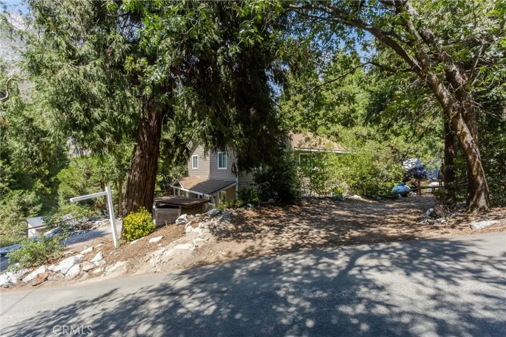 39382 Prospect Forest Falls, CA 92339