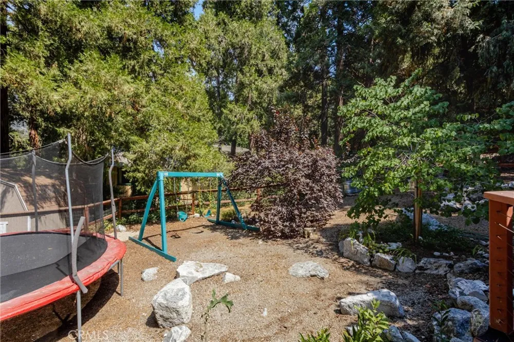 39382 Prospect Forest Falls, CA 92339