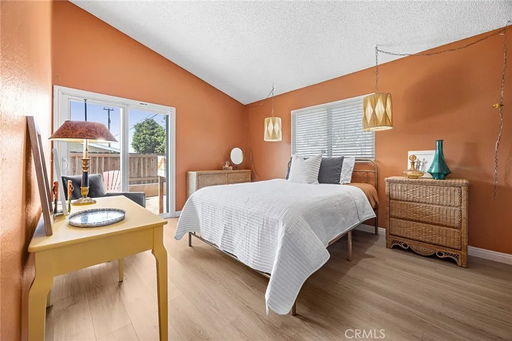 2369 S Reservoir Pomona, CA 91766