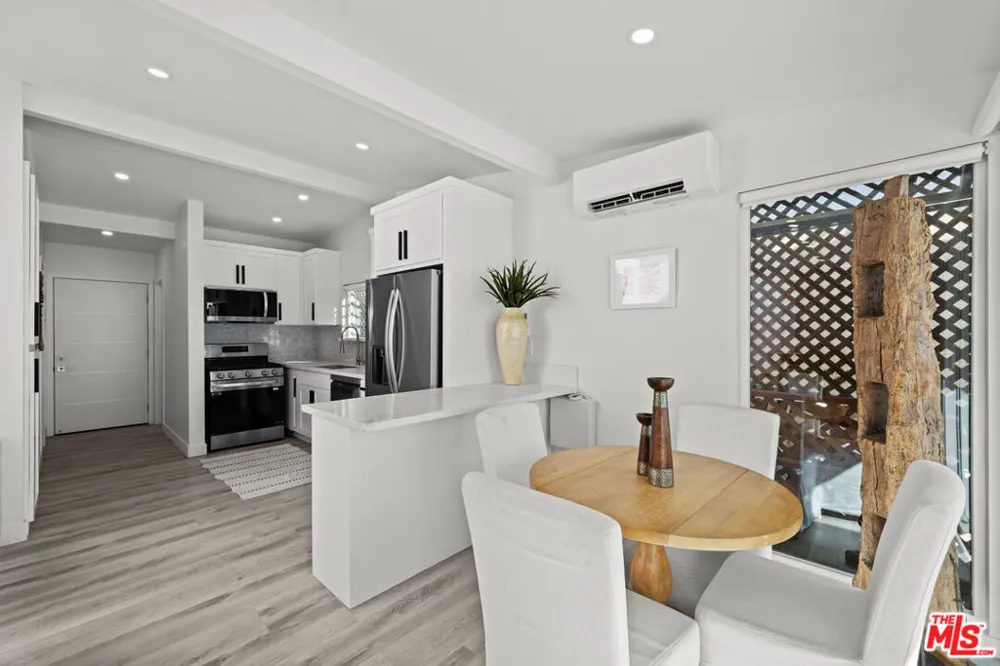 25154 Malibu Road #2 Malibu, CA 90265