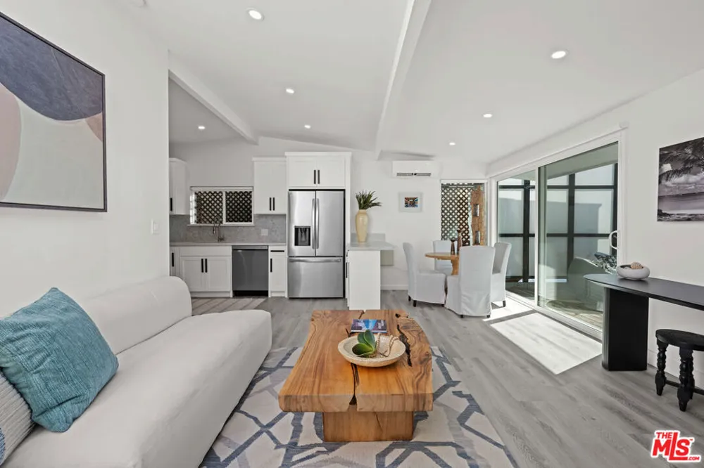 25154 Malibu Road #2 Malibu, CA 90265