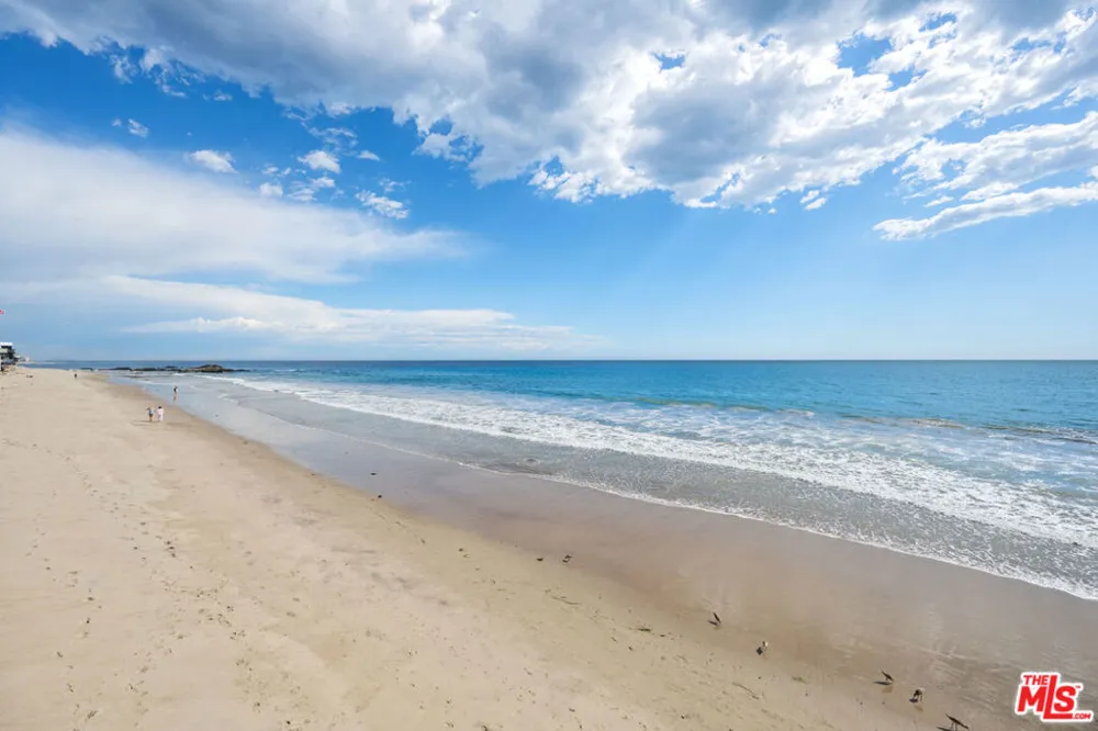 25154 Malibu Road #2 Malibu, CA 90265